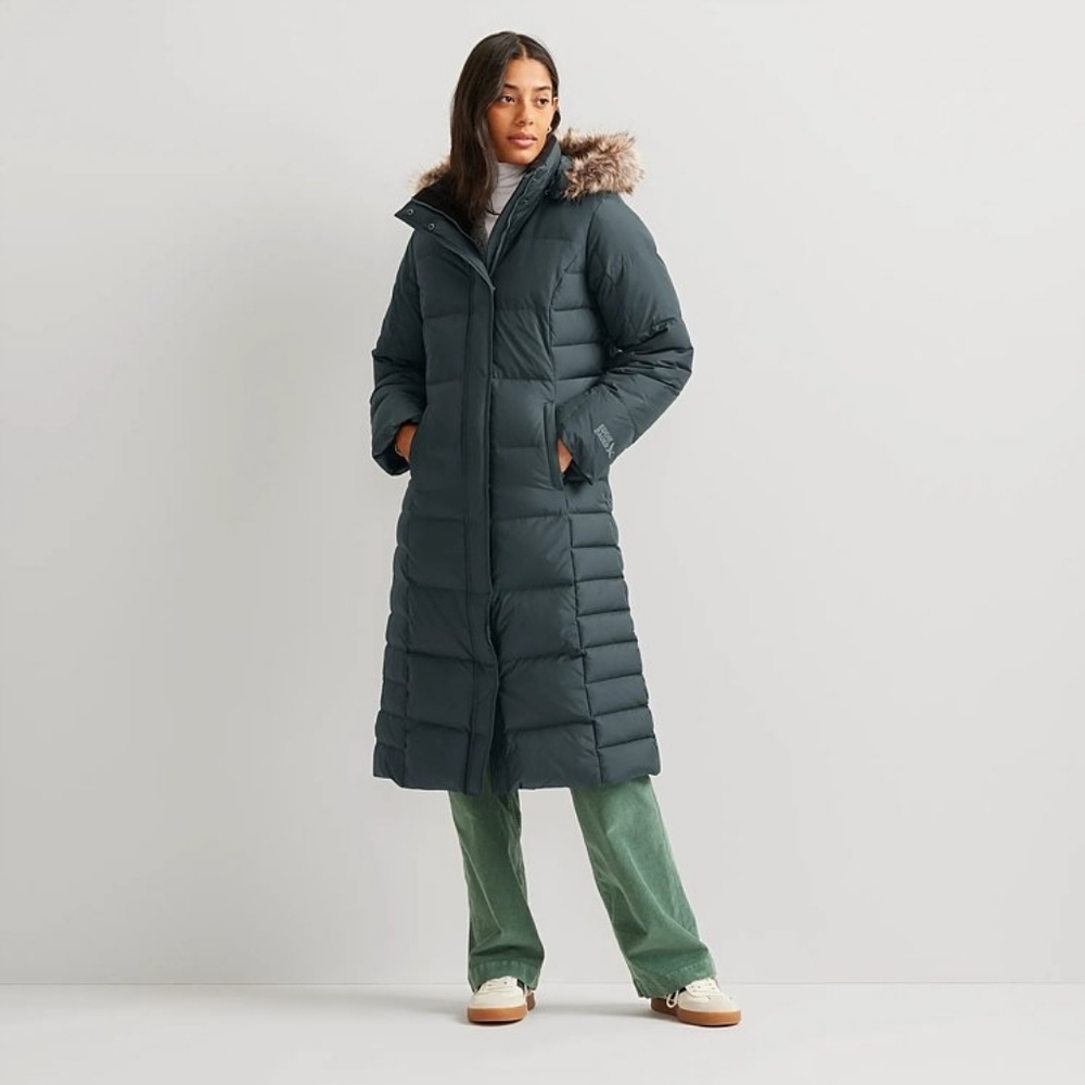 EDDIE BAUER Women's Lodge Down Black Puffer Coat in Size SMALL